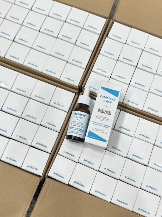 سرم ترانگزامیک اسید نیاسینامید دکتر ملاکسین اصل Dr. Melaxin TX Ampoule ضدلک و روشنکننده حجم 30 میل