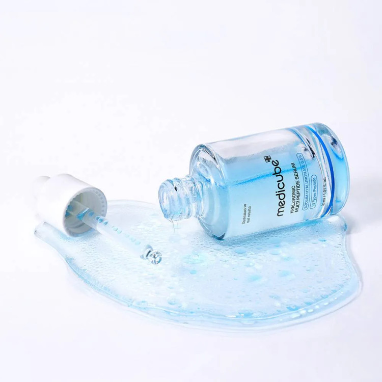 سرم آبرسان هیالورونیک اسید و مولتی پپتاید مدی کیوب اصل Medicube حجم 30 میل