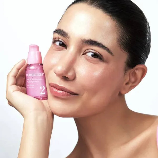 سرم ضدحساسیت و حجیم کننده پوست نامبوزین مدل Rose PDRN Collagen 2 حجم 30 میل