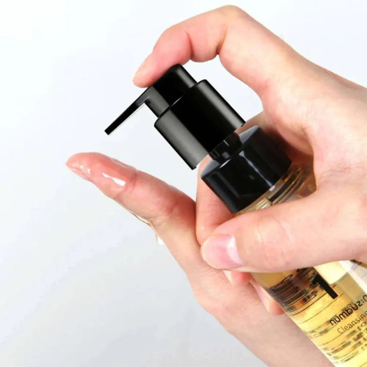 شوینده روغنی شماره 1 نامبوزین اصل NUMBUZIN No. 1 Easy Peasy Cleansing Oil حجم 200 میل