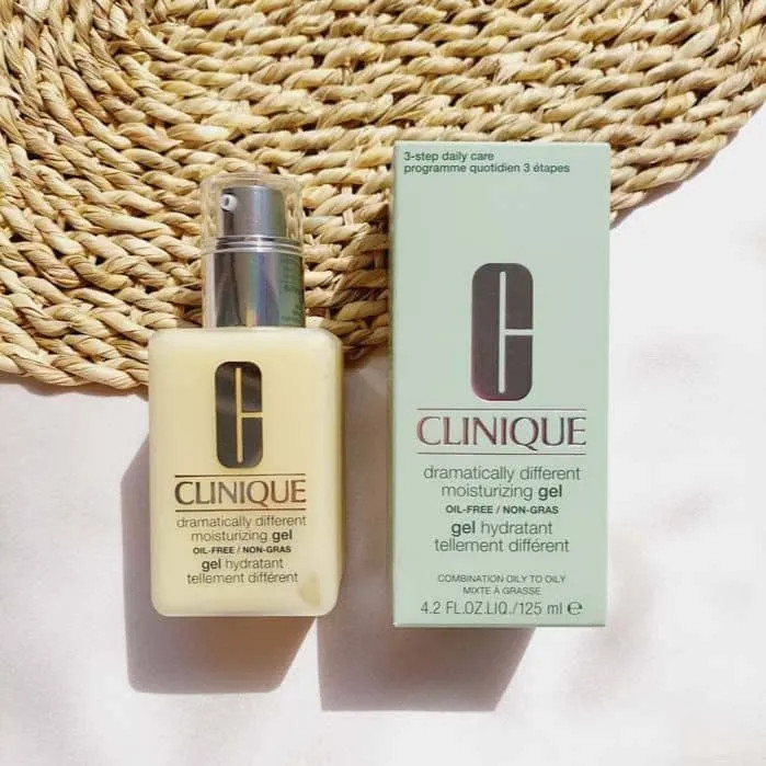 ژل مرطوب کننده و آبرسان دراماتیکالی کلینیک اصل Clinique Dramatically مدل Oil-Free مناسب پوست چرب حجم 125 میل