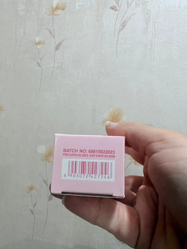 ضد آفتاب بی رنگ کودک کیس بیوتی اصل Kiss Beauty با SPF90 حجم 75 میل