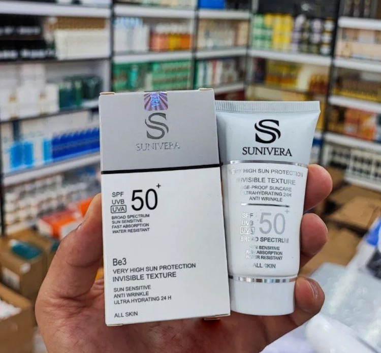 ضد آفتاب بی رنگ سانیورا اصل +Sunivera SPF50 ضد آب حجم 40 میل