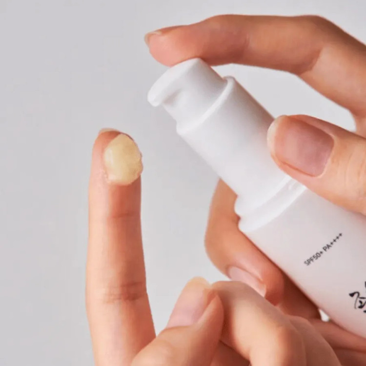 سرم ضد آفتاب جنسینگ بیوتی آف جوسان اصل SPF50 حجم 50 میل (تعداد محدود بدون جعبه)
