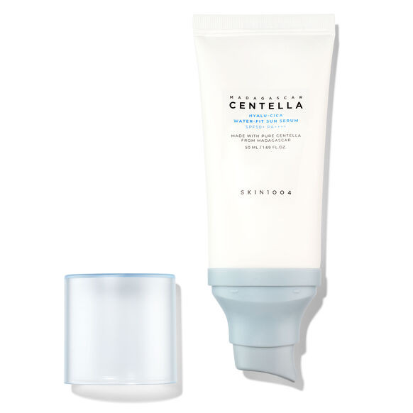 کرم ضدآفتاب بدون رنگ سنتلا اصل مدل 1004 با SPF50 و محافظت UVA و UVB، مناسب انواع پوست حجم 50 میل